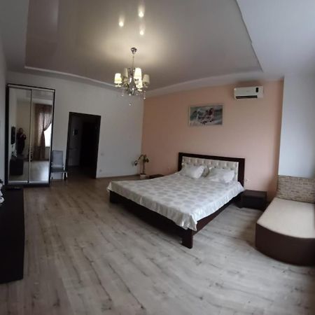 Apartament Na Panteylemonovskaya Oděsa Exteriér fotografie